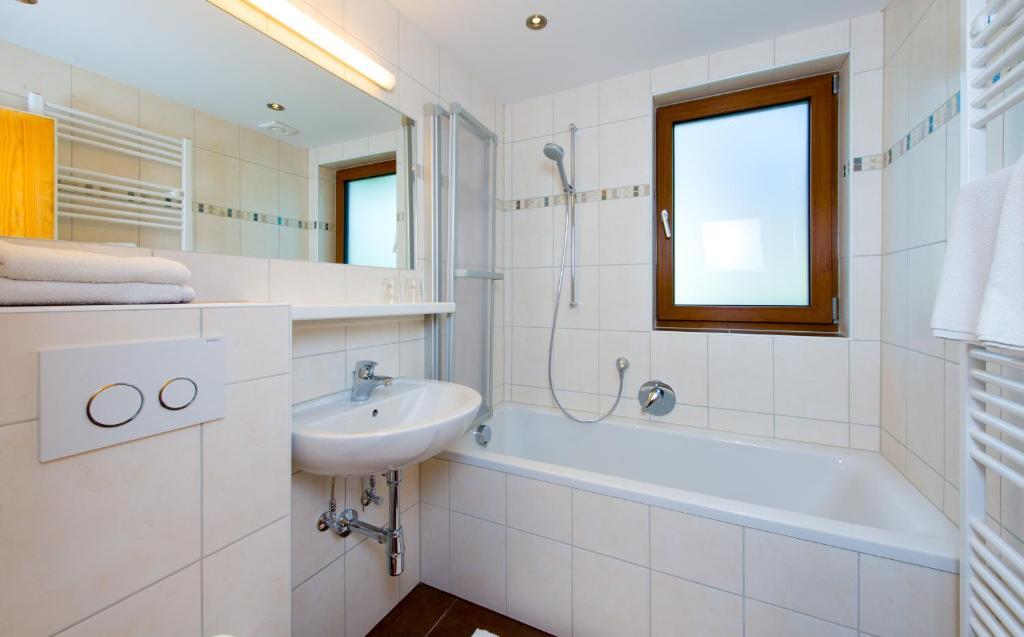 Tyrol Appartements Ehrwald Oda fotoğraf
